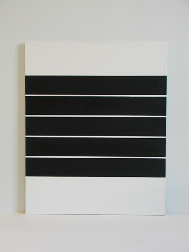 Svart, Black